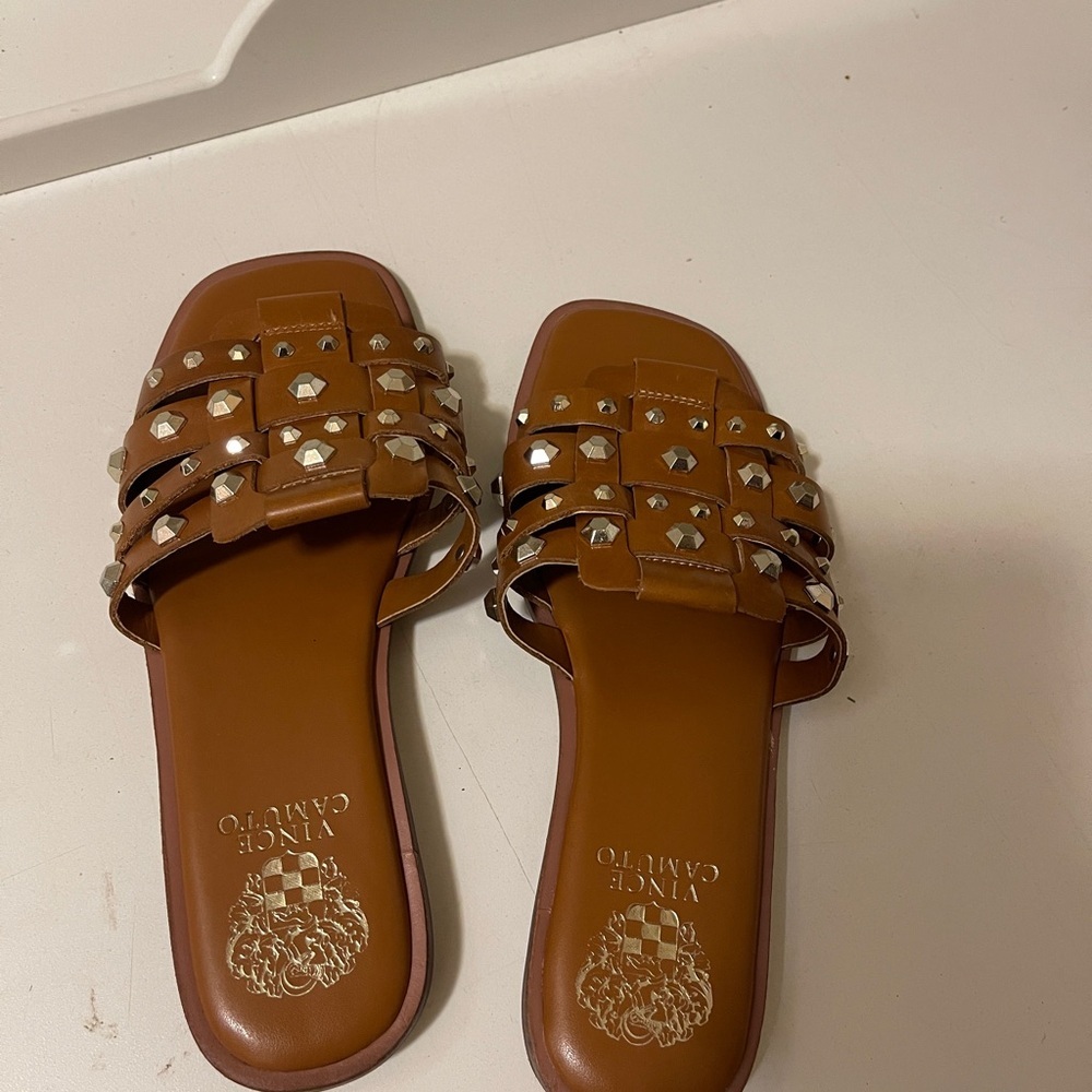 Vince Camuto Studded Leather
Slide Sandals Neverna
Sandstone - Picture 6 of 10